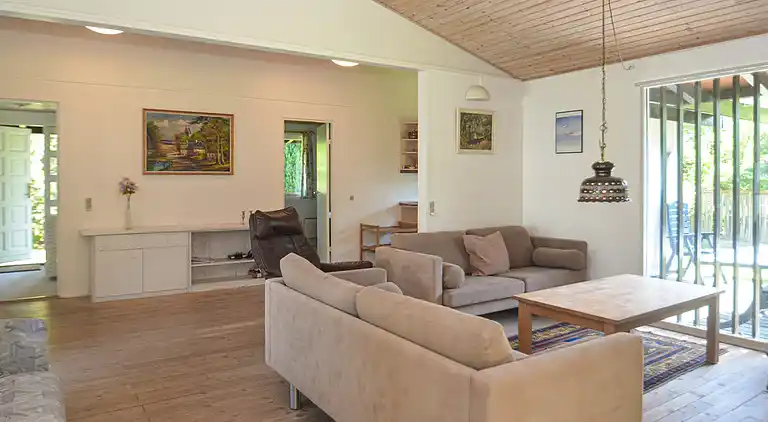 Sommerhus tæt på strand, natur og aktiviteter
