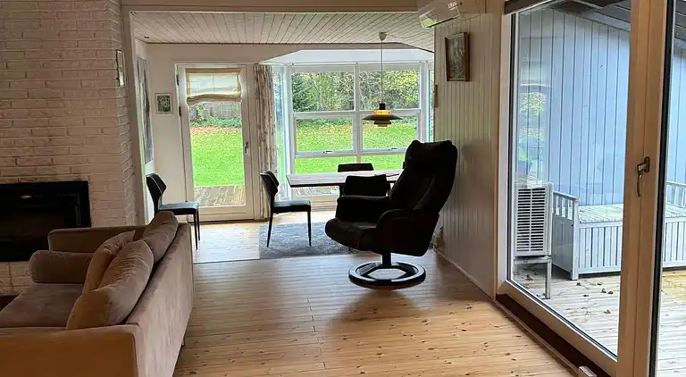 Sommerhus tæt på strand, natur og aktiviteter