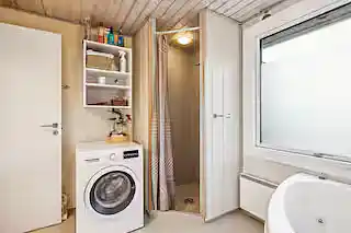 Ferienhaus mit Whirlpool in ruhiger Natur