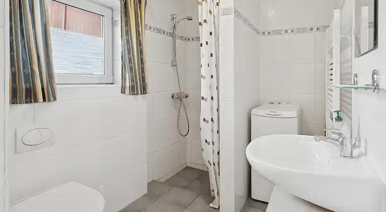 Ruhige Ferienwohnung mit tollen Ausflügen