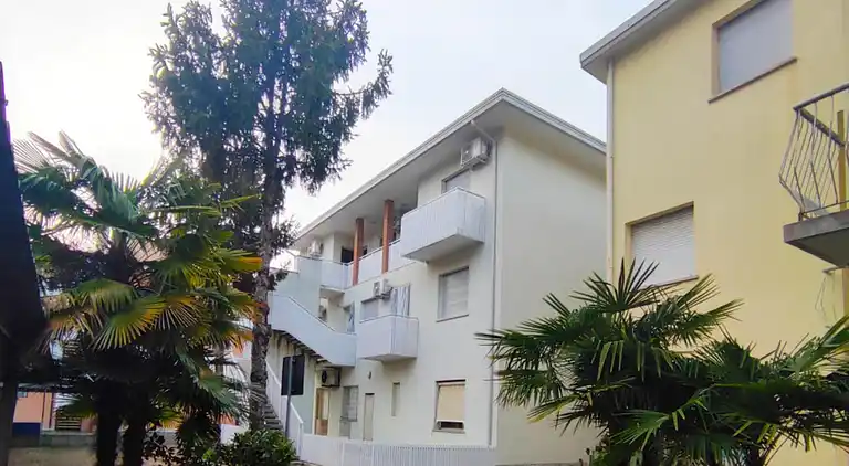 Helle und komfortable Wohnung in Bibione