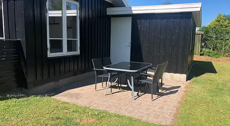 Neu renoviertes Ferienhaus 150 m vom Fjord