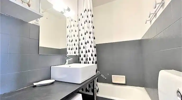 Apartment in Gréoux-les-Bains