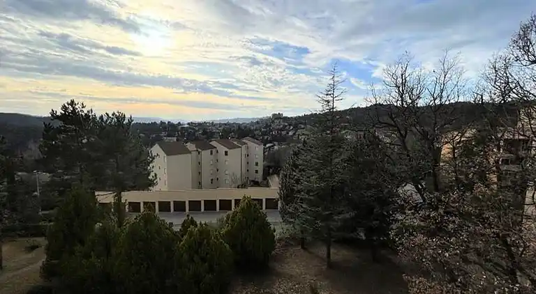 Apartment in Gréoux-les-Bains