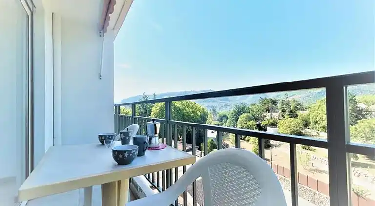 Apartment in Gréoux-les-Bains