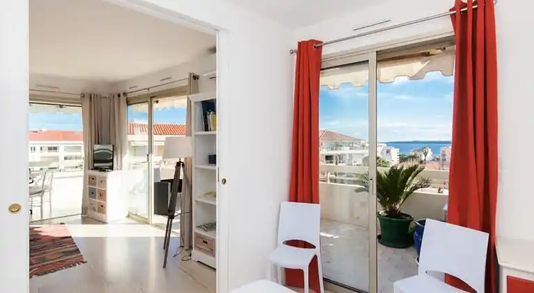 Apartment in Pointe Croisette