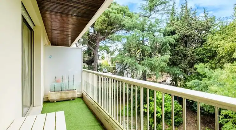 Apartment in Californie Pézou