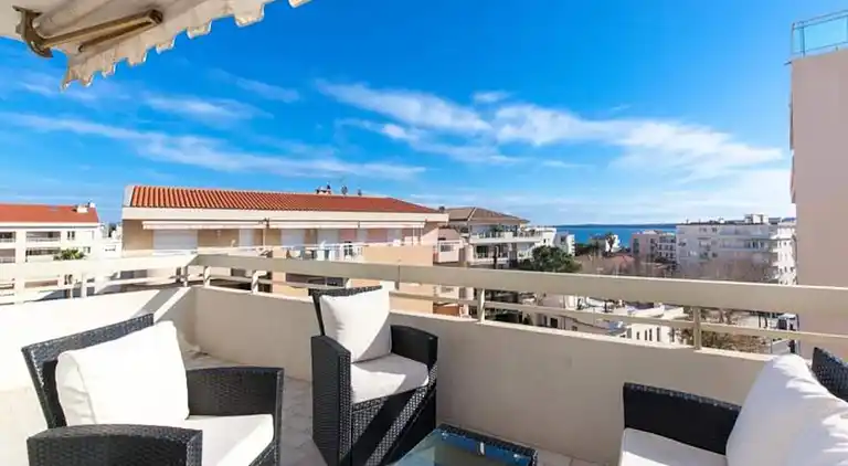 Apartment in Pointe Croisette