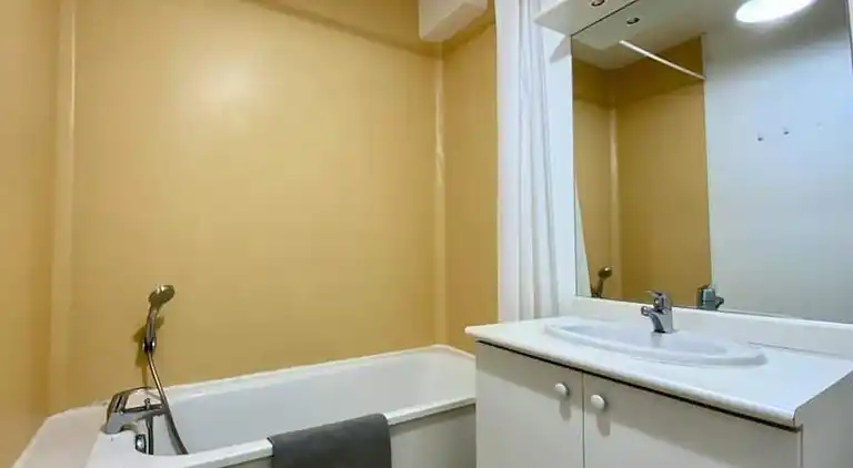 Apartment in Avène