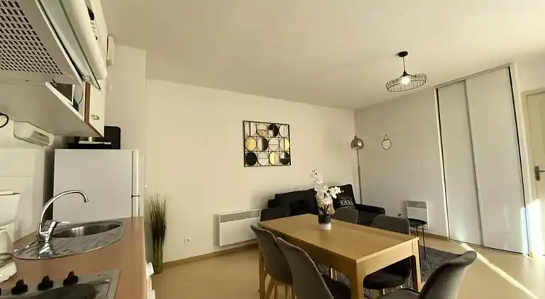 Apartment in Avène
