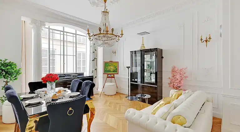 Apartment in Chaillot
