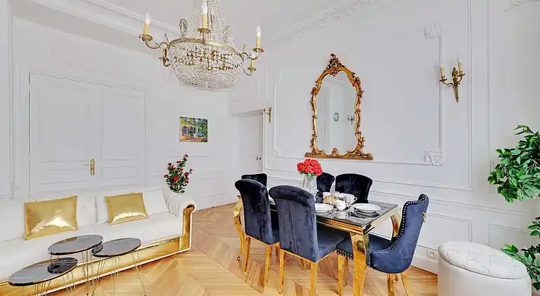Apartment in Chaillot