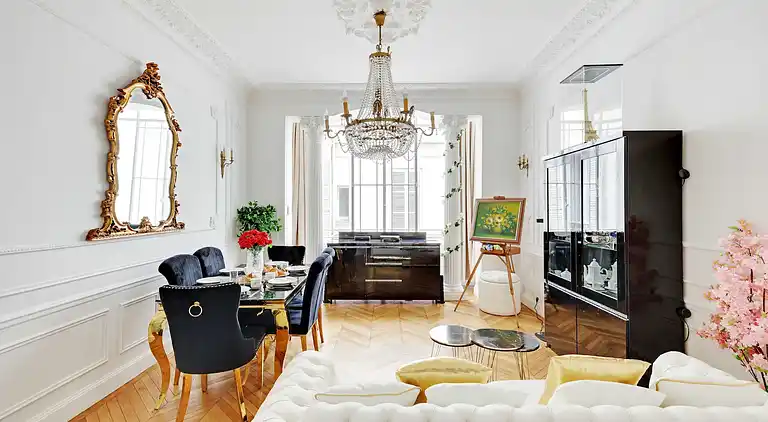 Apartment in Chaillot