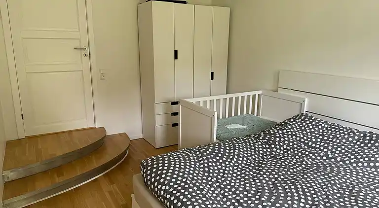 Familievenligt sommerhus nær skov og slot