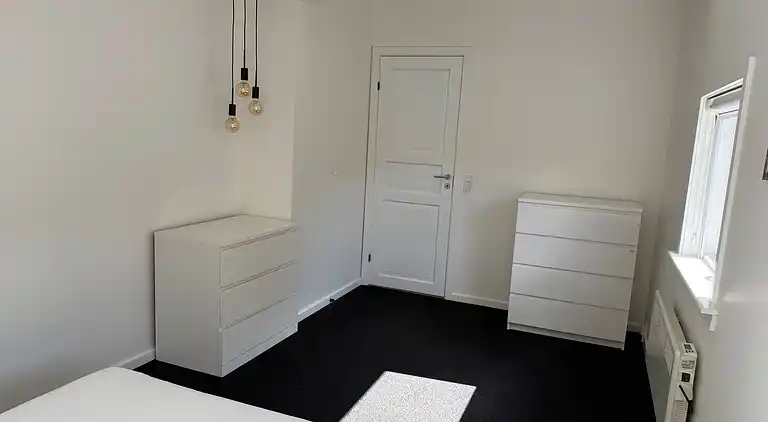 Familievenligt sommerhus nær skov og slot