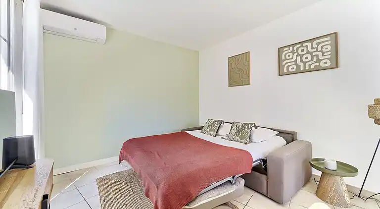 Apartment in Juan-les-Pins