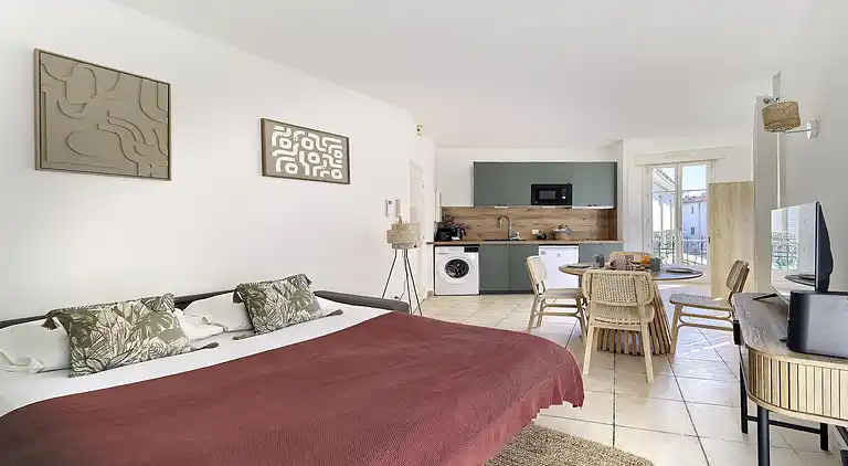 Apartment in Juan-les-Pins