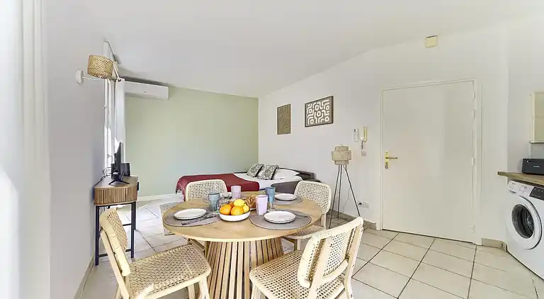 Apartment in Juan-les-Pins