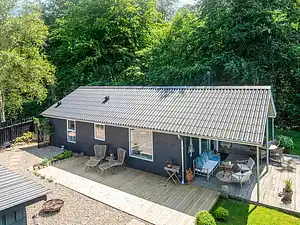 Hyggeligt sommerhus ved Kelstrup Strand