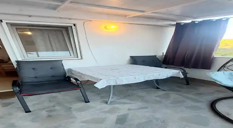 Apartment in Okrug Gornji