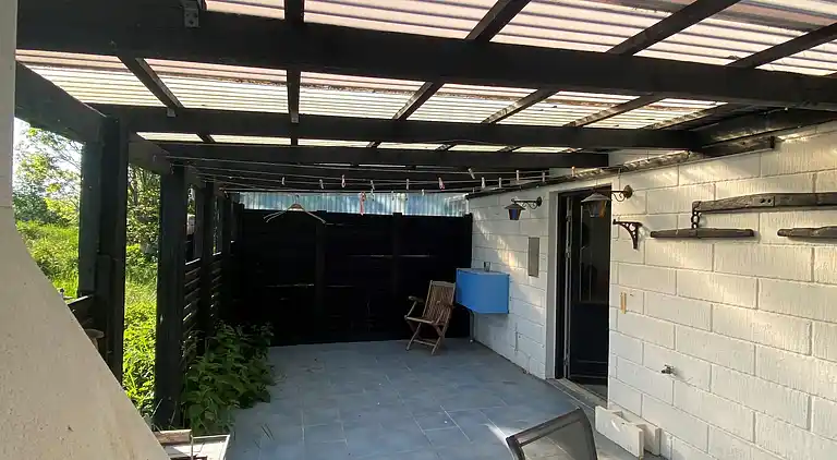 Hyggeligt Sommerhus med Fjordudsigt