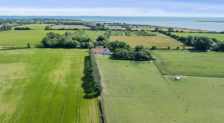 Ferielejlighed med havudsigt på Strynø