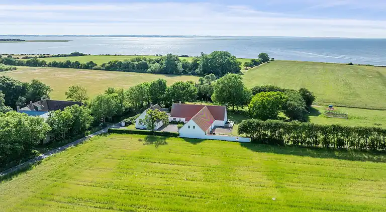 Ferielejlighed med havudsigt på Strynø