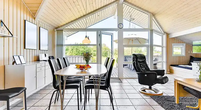 Dejligt sommerhus i Nordborg med 200 m til strand