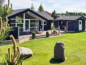 Lovely home in Nordborg, 200 m to beach