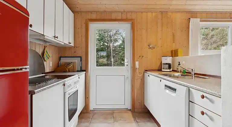 Roligt sommerhus tæt på strand og natur