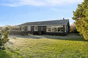 Ferienoase med ro, strand og solrik terrasse