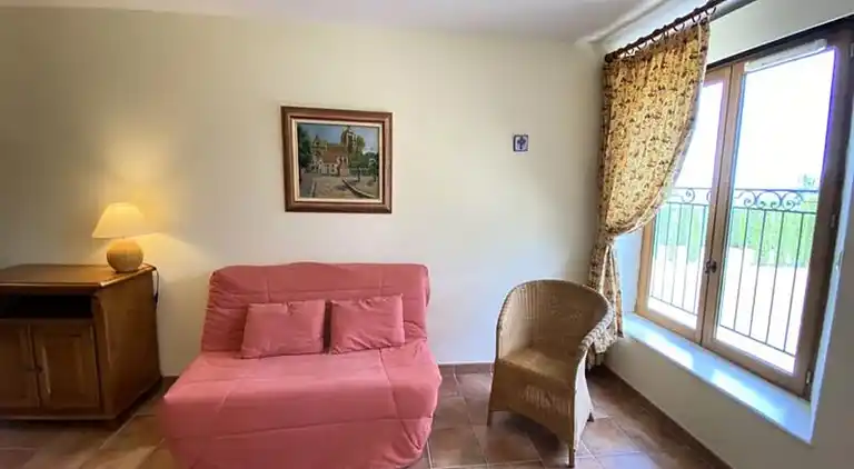 Apartment in Brunet