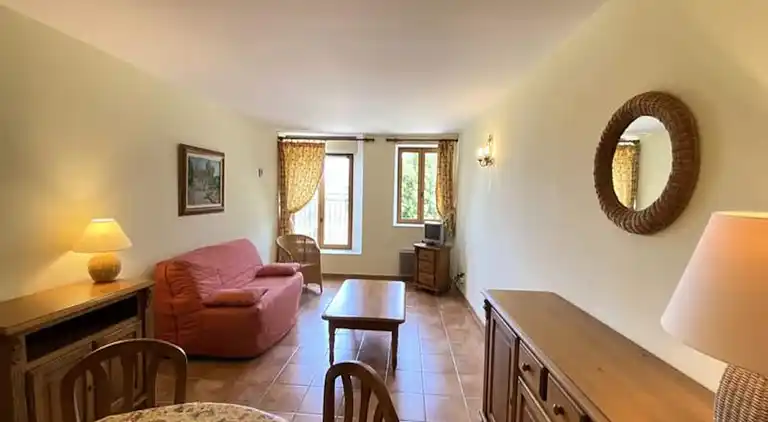 Apartment in Brunet
