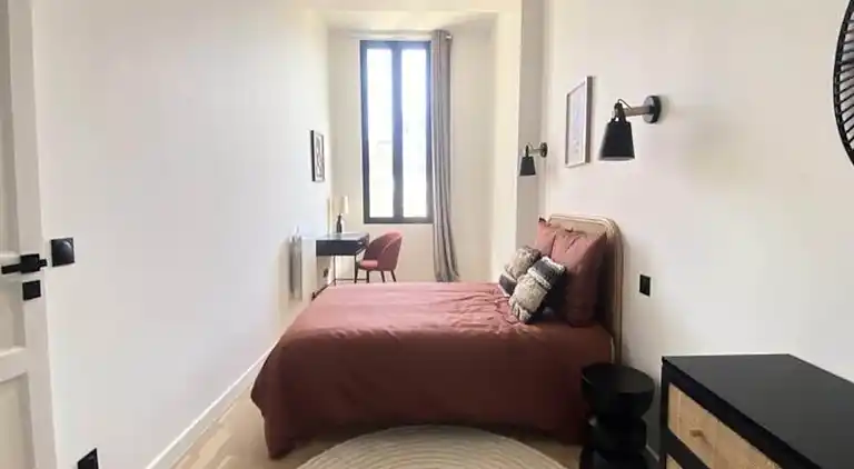 Apartment in Downtown