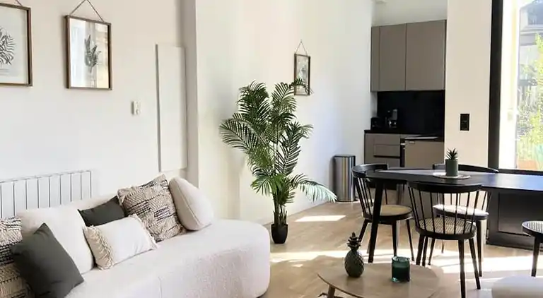 Apartment in Downtown