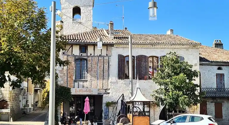 Ferienwohnung in Lacave