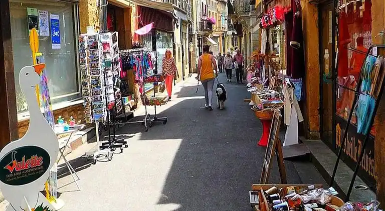 Ferienwohnung in Lacave