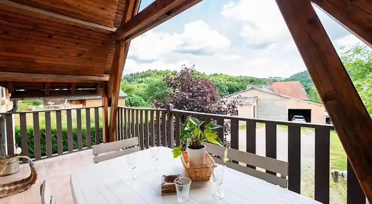 Apartment in Saint-Sauveur-de-Peyre