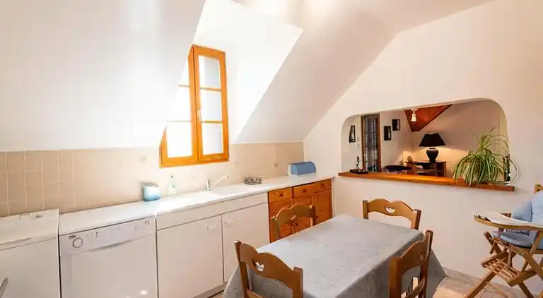 Apartment in Saint-Sauveur-de-Peyre