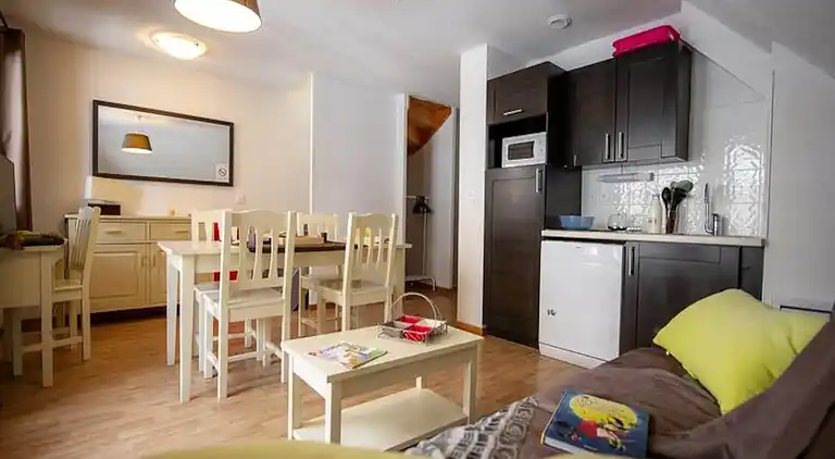 Apartment in Compains