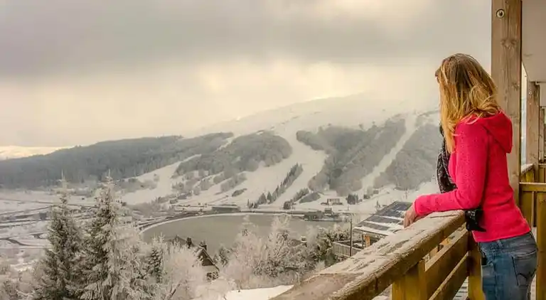 Apartment in Compains