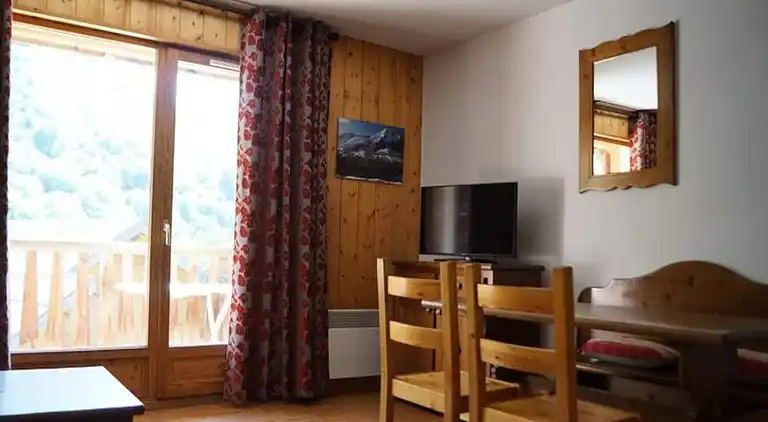 Apartment in Saint-Jean-d'Arves