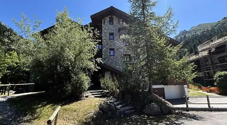 Apartment in Les Allues