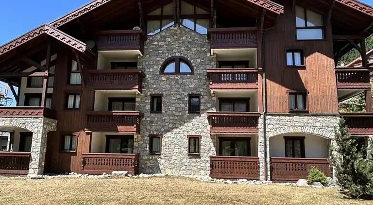 Apartment in Les Allues