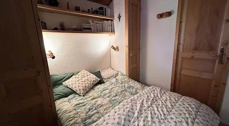 Apartment in Les Allues