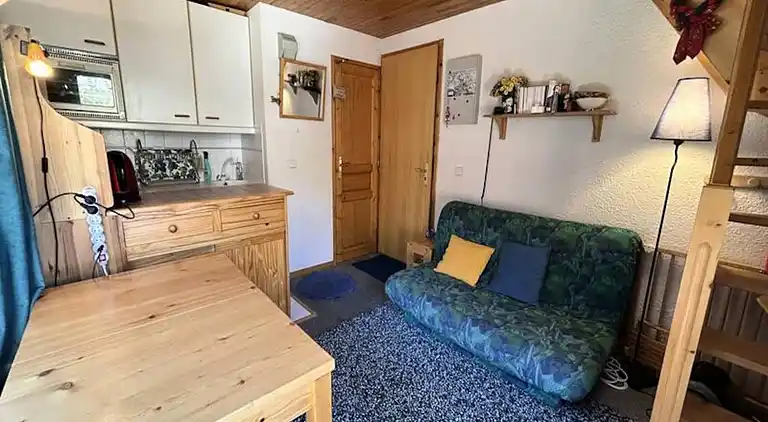 Apartment in Les Allues