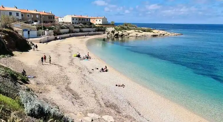 Apartment in Six-Fours-les-Plages
