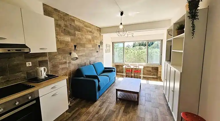 Apartment in Les Sablettes