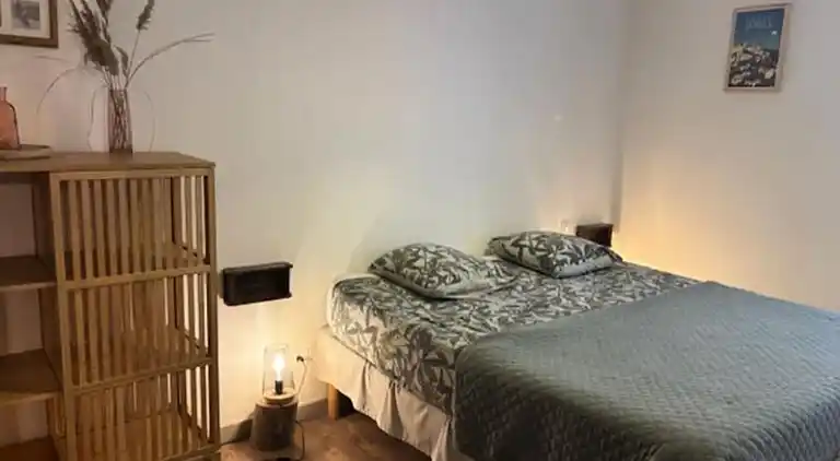 Apartment in Lagnes