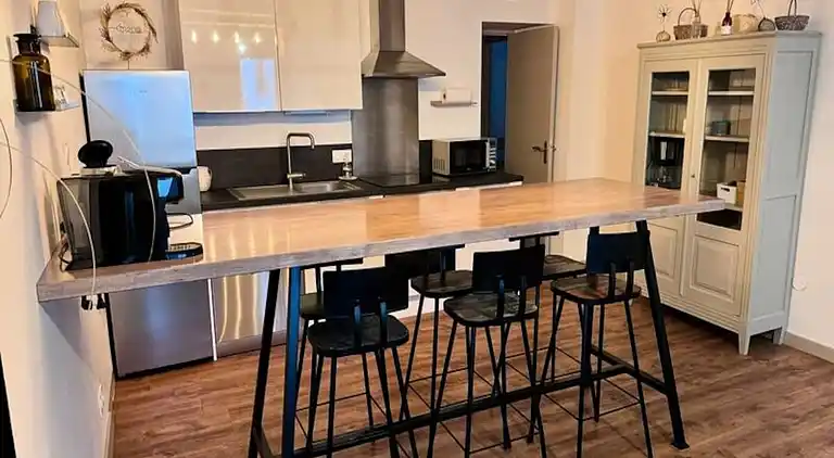 Apartment in Lagnes